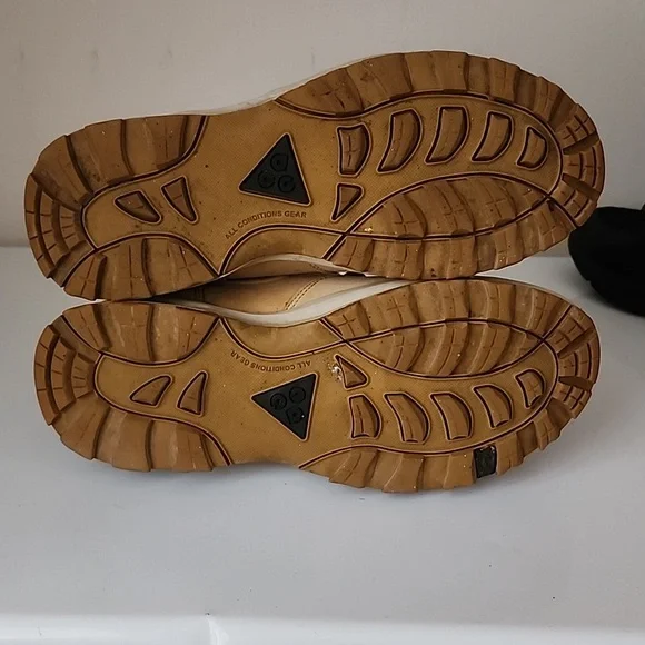 Nike Manoa Haystack - Picture 5 of 5